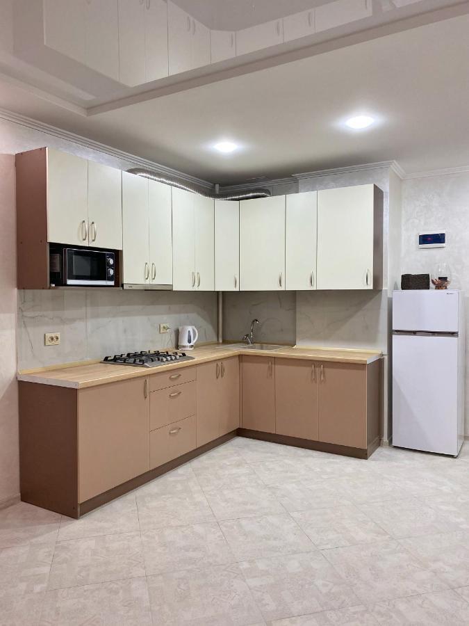 Apartment In Khmelnytsky Street Lviv Eksteriør billede