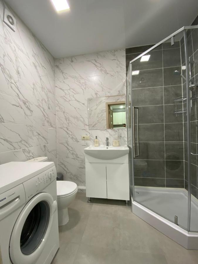 Apartment In Khmelnytsky Street Lviv Eksteriør billede