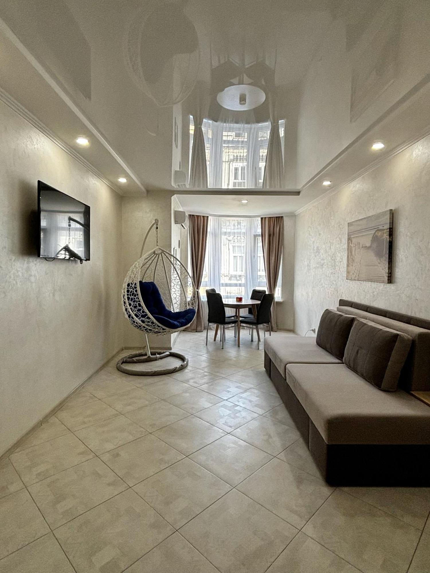 Apartment In Khmelnytsky Street Lviv Eksteriør billede